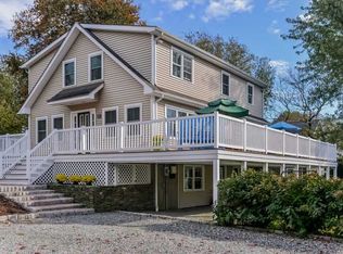 13 What Cheer Rd, Narragansett, RI 02882