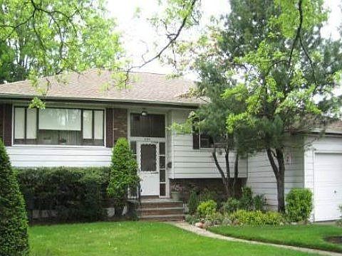 1st image of 845 Fanwood Ave