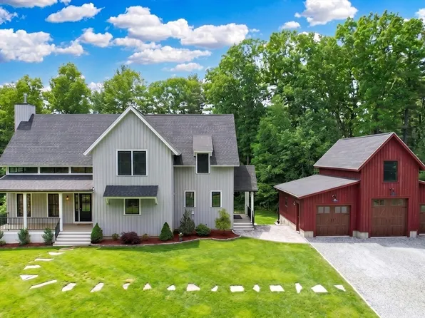 5 Goldcrest Dr, North Reading, MA 01864