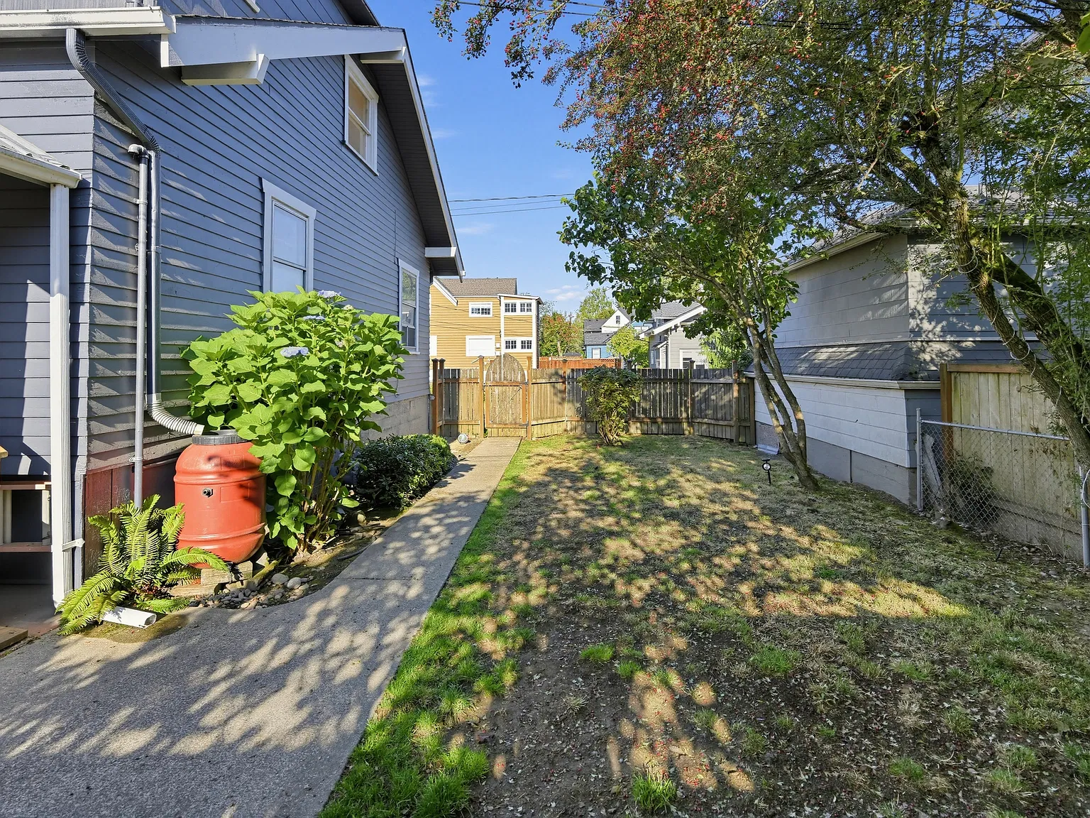 2 bed, 788 sqft, $1,850 — Photo 3