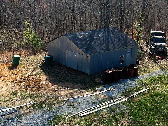 5th image of 1 Jones School Rd