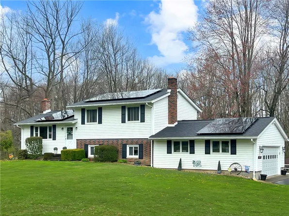 376 Patrick Dr, Portersville, PA 16051