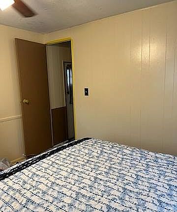 5th image of 990 Hill Colony Cir