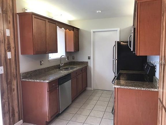 5th image of 2917 Jewel Ave