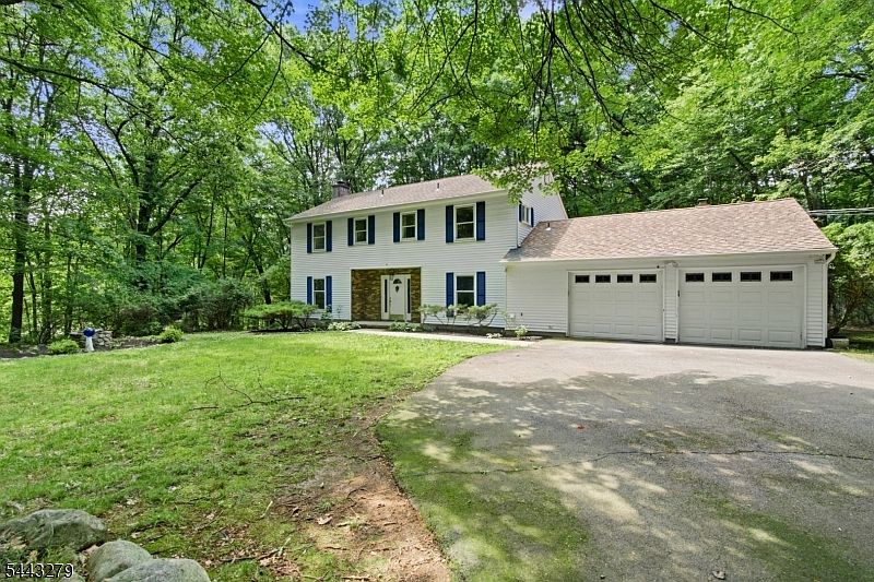 1st image of 73 Lozier Rd