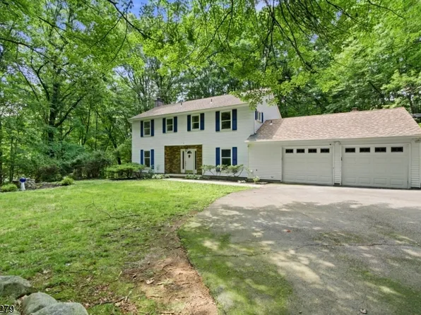 73 Lozier Rd, Mount Olive Twp., NJ 07828