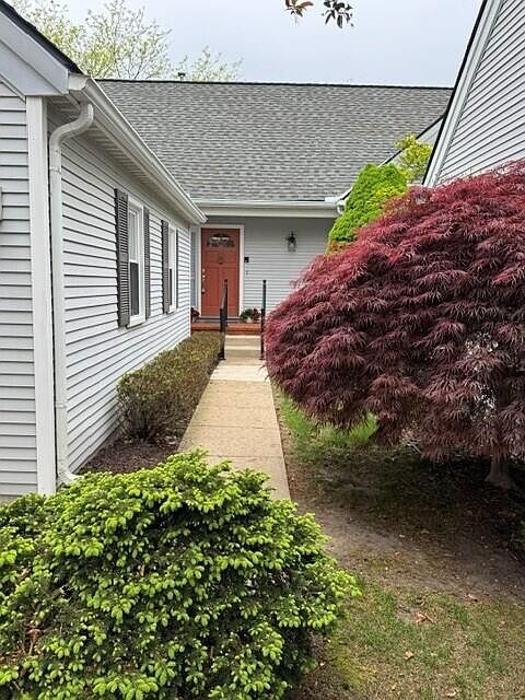 1st image of 531 Heritage Dr