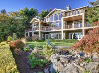 8122 W Mercer Way, Mercer Island, WA 98040