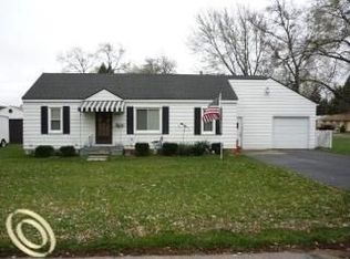 29471 Morlock St, Livonia, MI 48152