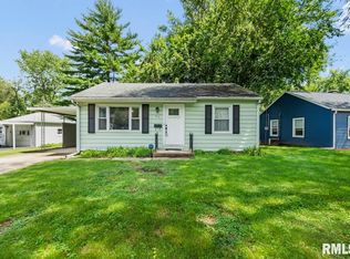 317 W Barrington Rd, Peoria, IL 61614