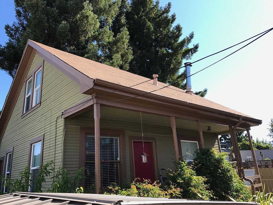 1st image of 458 44th St