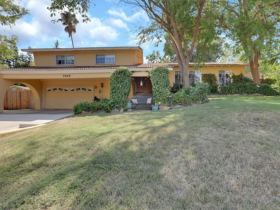 1st image of 2848 Stanford Ln