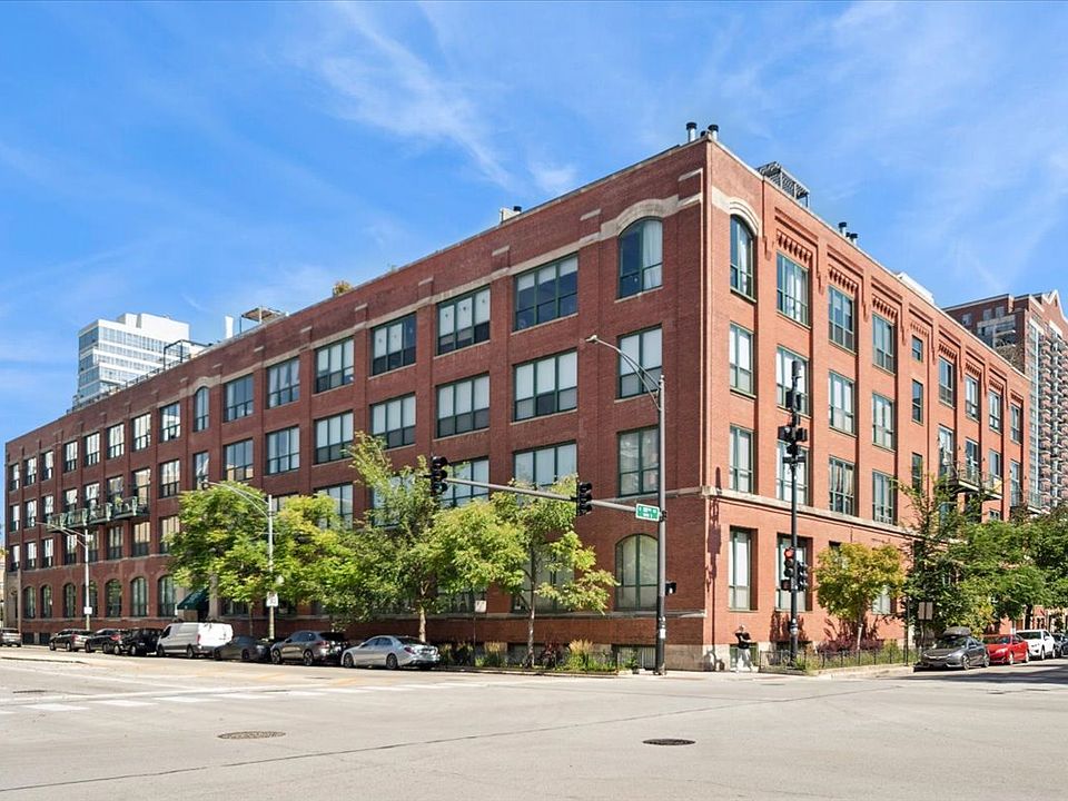 1st image of 1727 S Indiana Ave APT 301
