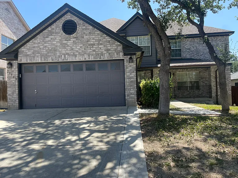 21938 Legend Point Dr — Photo 160