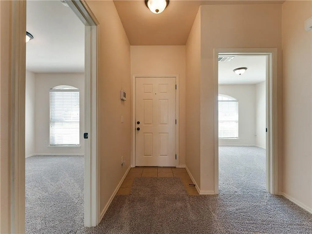 4500 Hunter Boulevard - 1 — Photo 2