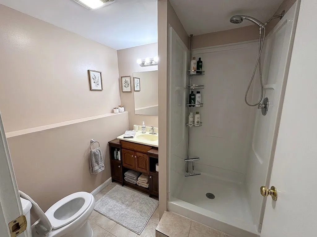 1 bed, 850 sqft, $1,700 — Photo 4
