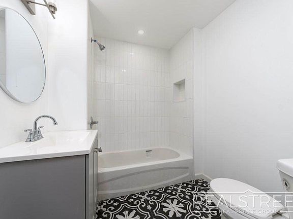 5th image of 1469 Dean St #4R