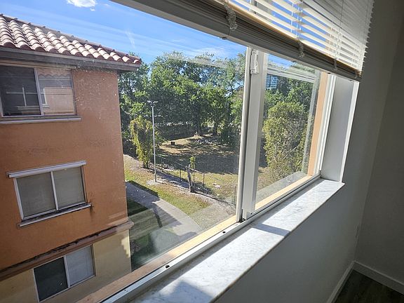 5th image of 17602 NW 25th Ave #1-308-1