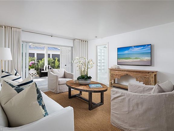 3rd image of 600 3rd ST S #2