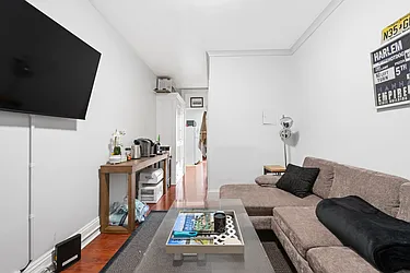 1109 Washington Street, #7