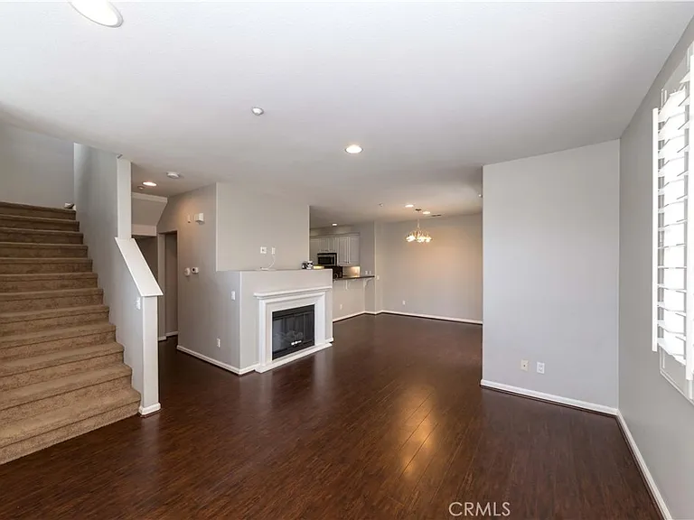 8064 Monaco — Photo 9