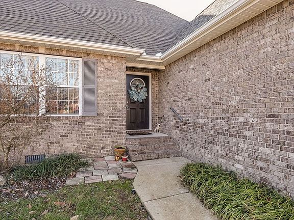 2nd image of 9009 Merlot Dr