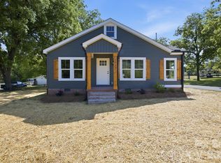 1012 Midlake Ave, Kannapolis, NC 28083