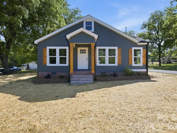 1012 Midlake Ave, Kannapolis, NC 28083