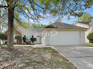 910 Castlerock Way, McDonough, GA 30253