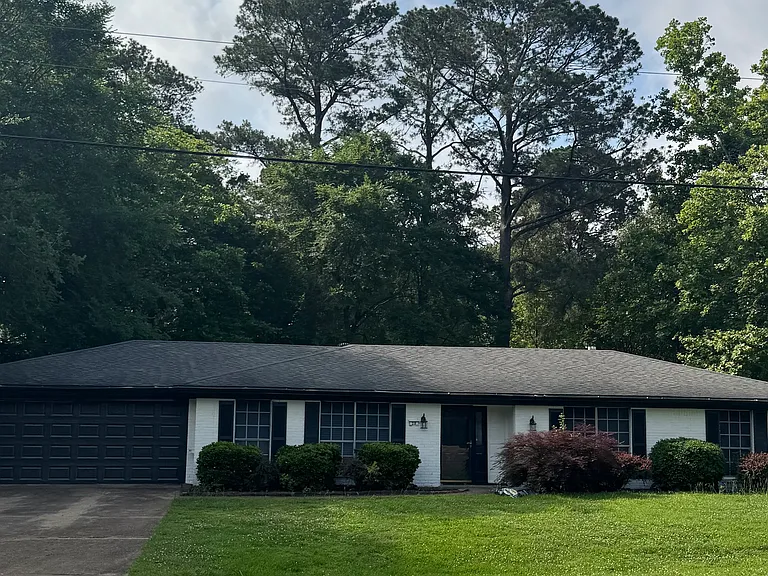 20 Crossgates Dr — Photo 1