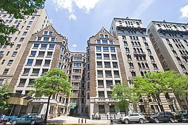 Rented by Corcoran | media 12