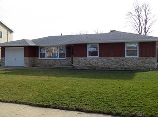 1809 Root St, Crest Hill, IL 60403