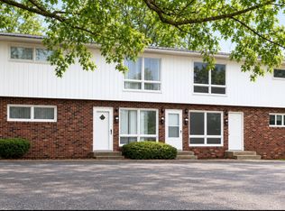 625 N Bryan Ave APT 15, Carterville, IL 62918