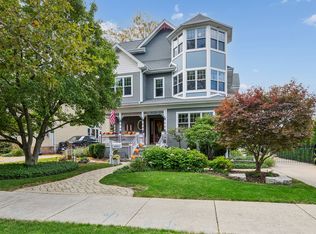 6883 W Hobart Ave, Chicago, IL 60631