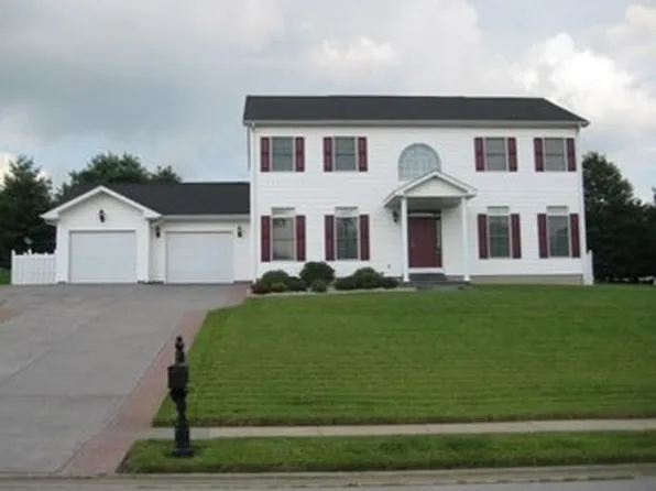 109 Greg Ln, Carbondale, IL 62901