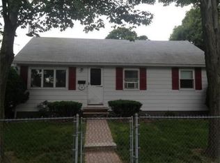 29 Highland Ave, Braintree, MA 02184
