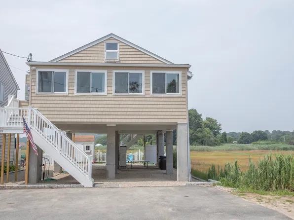 385 Seaside Ave, Westbrook, CT 06498