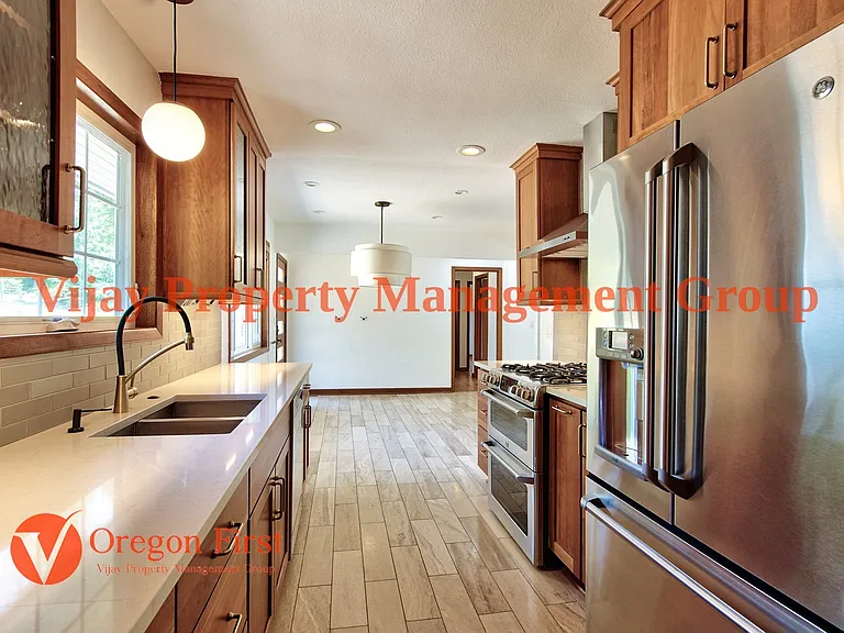 12274 NW Coleman Dr — Photo 18