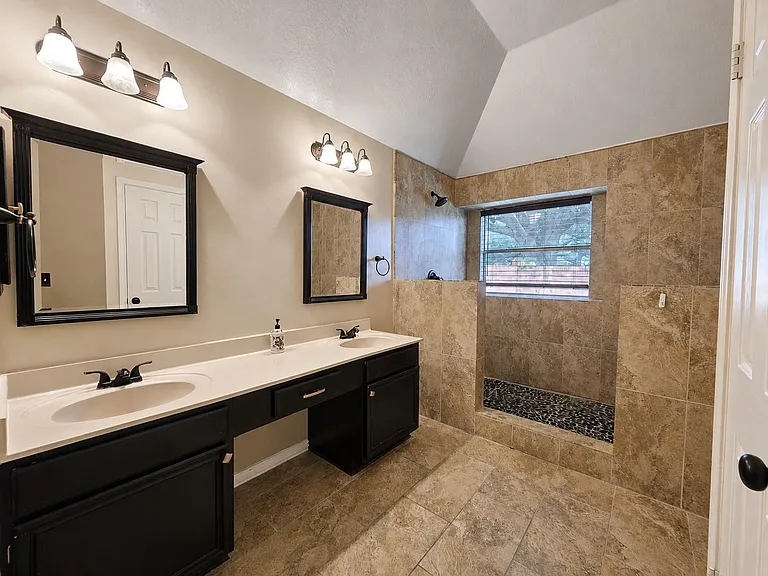 6303 Carissa Ct — Photo 7