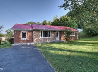 107 Ingram St, Elizabethton, TN 37643