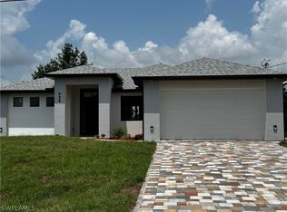 538 Chamonix Ave S, Lehigh Acres, FL 33974