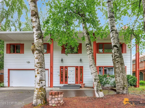 3916 Locarno Dr, Anchorage, AK 99508