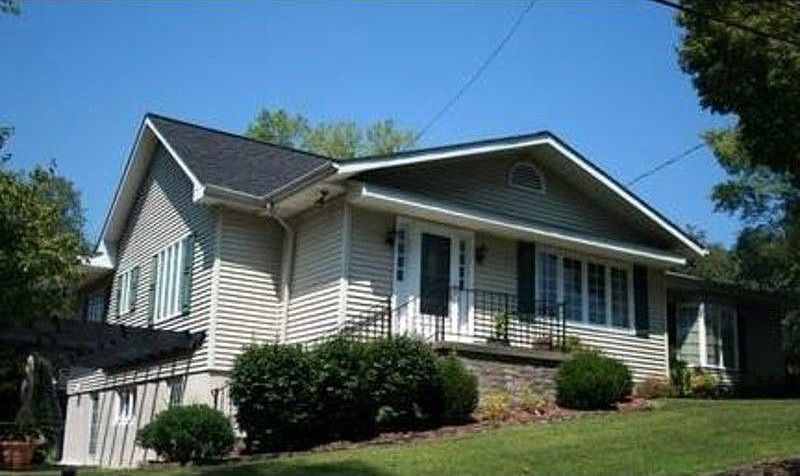 1st image of 89 McGuire Ave