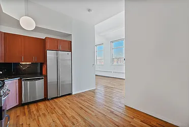 Sold by Avenue Sotheby's International Realty