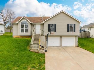 1805 NW 79th Ter, Kansas City, MO 64151