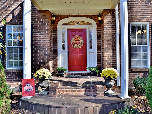 2nd image of 406 Elm Ln