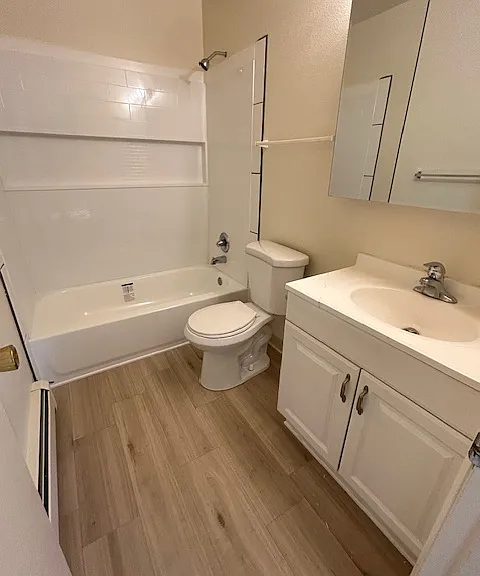 Full Bath..