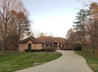 6577 Windham Ln, Long Grove, IL 60047