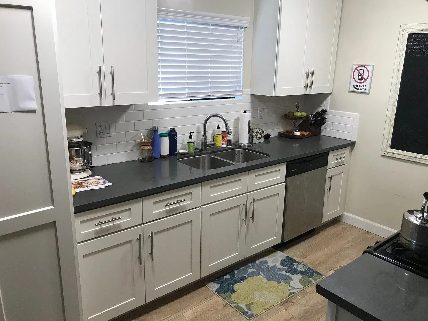 718 Indiana Ct — Photo 2