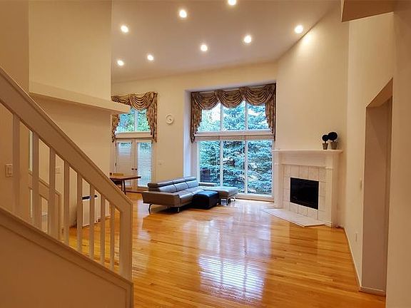 4th image of 4722 Seagull Way